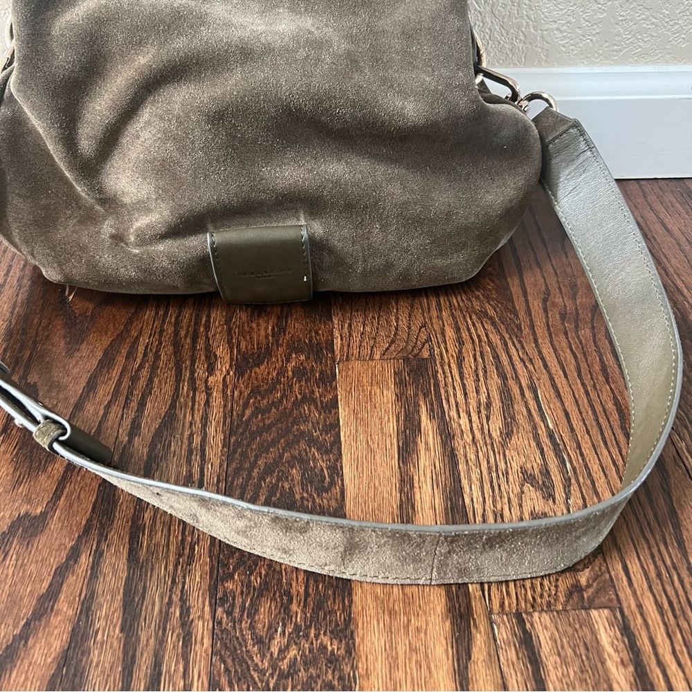 LIEBESKIND Berlin Ravenna Amal Olive Green Gold Ring Handle Cross body Bag Purse - Picture 6 of 16